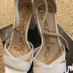Sam Edelman white Lea healed shoe